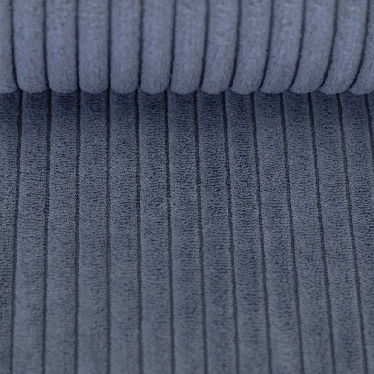Breitcord Wanja in Rauchblau von Swafing als Meterware mit breiter Rippenstruktur