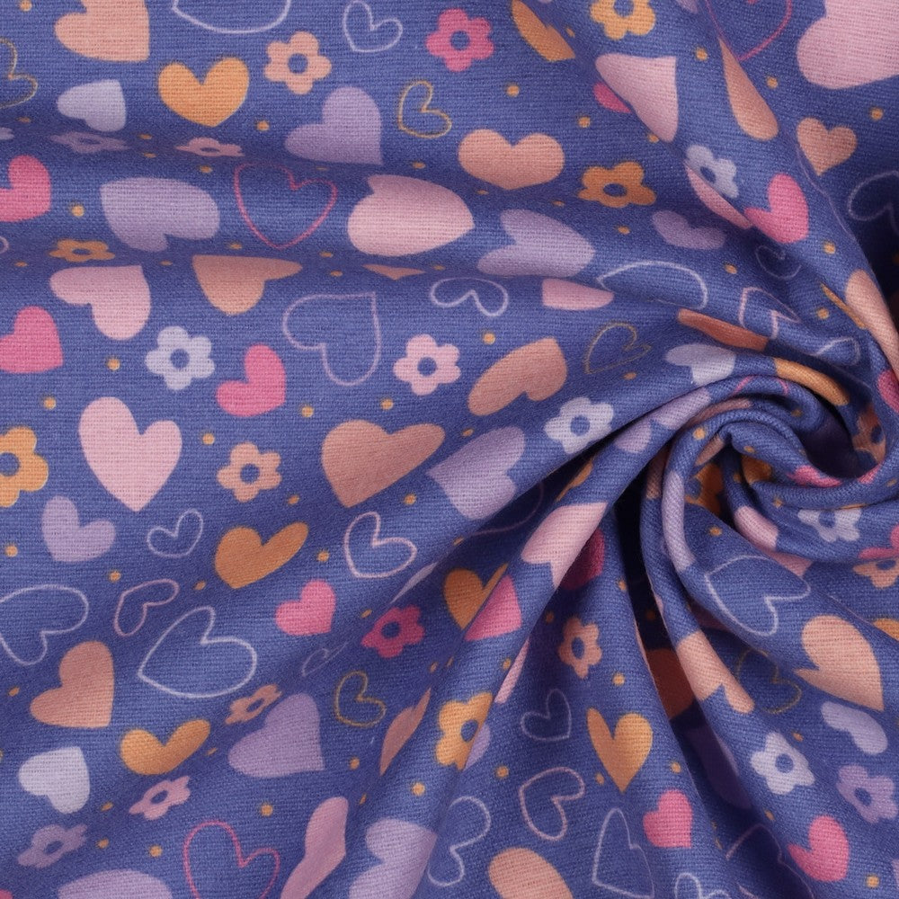 Flanell kleine Herzen und Streublumen