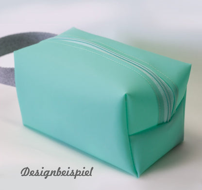 PVC Vinyl / matter Taschenstoff / Zuschnitt 50x68cm / Farbe: Aqua